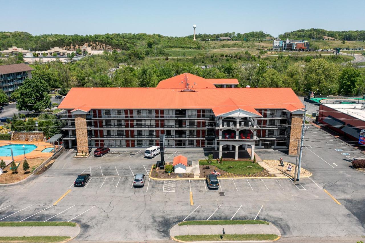 Americana Inn A Travelodge By Wyndham Pigeon Forge Exteriör bild