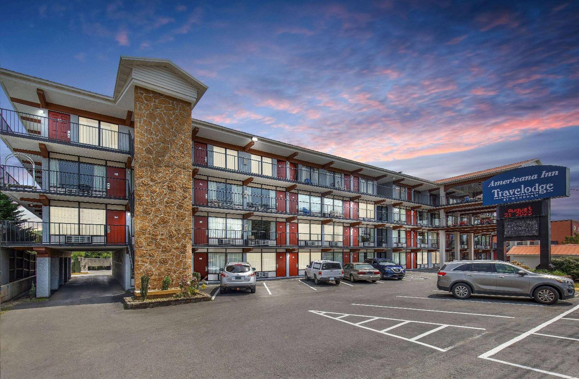 Americana Inn A Travelodge By Wyndham Pigeon Forge Exteriör bild